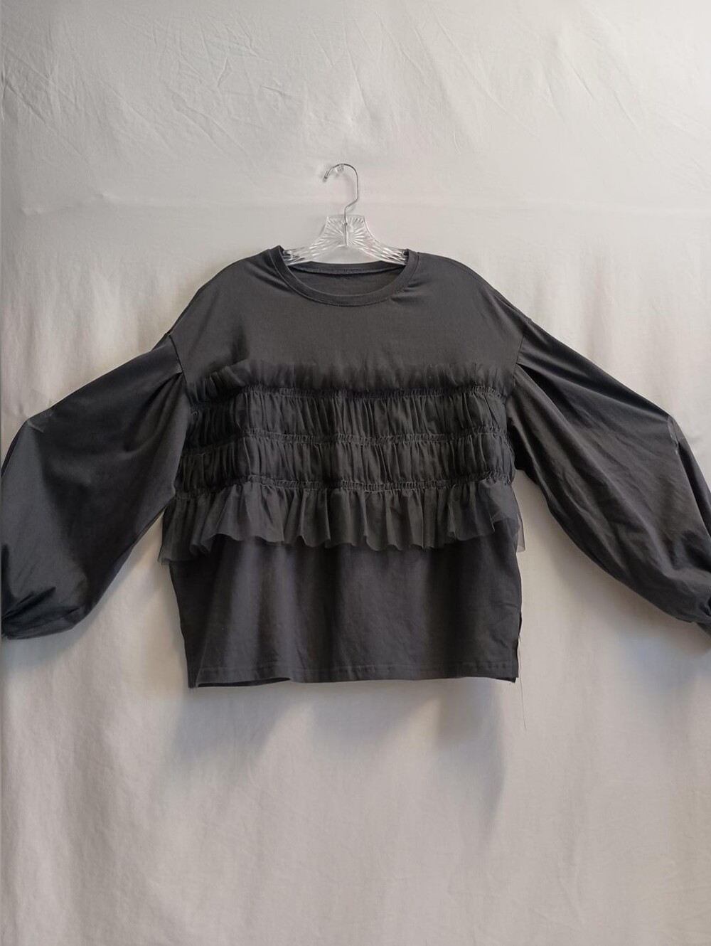 Women's Size Medium Ruffle Front Blouse Balloon Sleeve Dark Grey - Picture 4 of 8